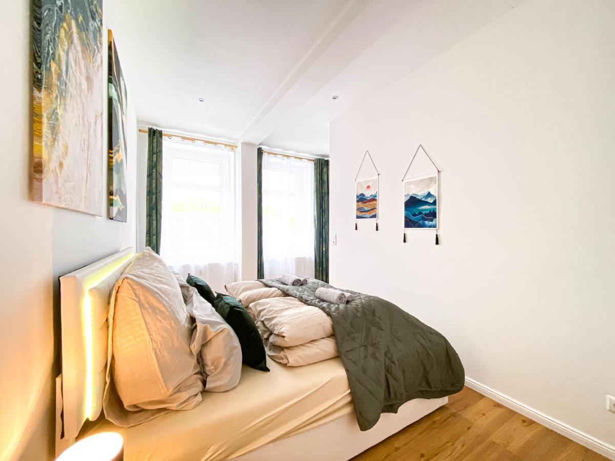 Freundliche Mit Regendusche, Kueche, Waschmaschine&trockner, Tv, Wlan Apartment *